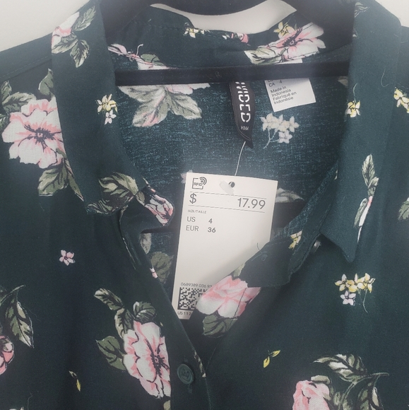 Cotton button up - Picture 2 of 2